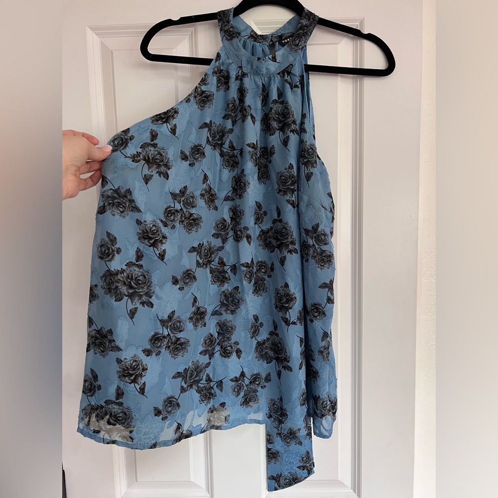 Torrid Clip Chiffon Mock Neck Halter - Picture 3 of 10